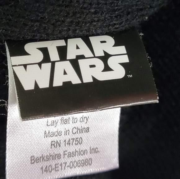 Star Wars Beanie Embossed Logo Cuff Knit Winter Hat adult size - Picture 3 of 6